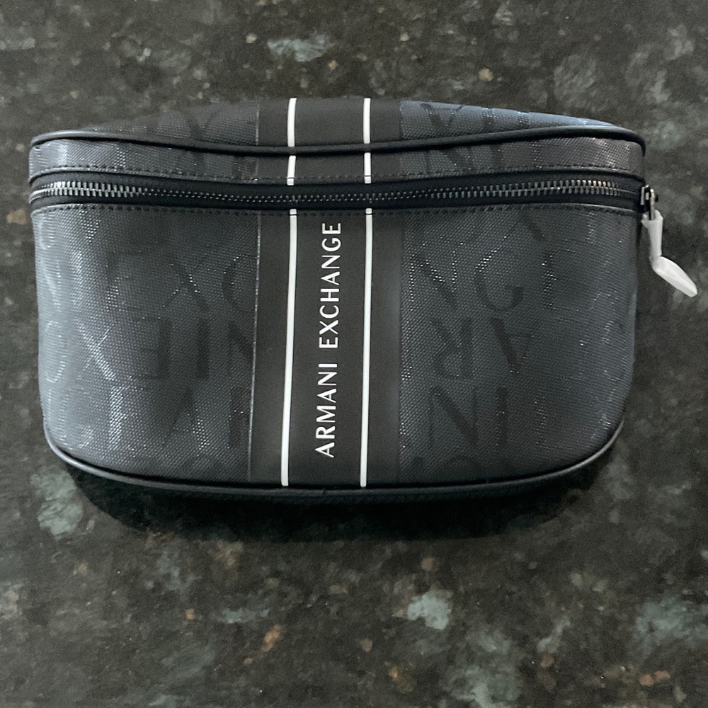 Armani Exchange Men's Black Toiletry Bag